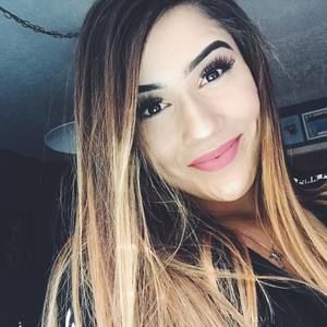 Meet your Posher, Angela